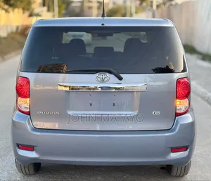 Toyota Corolla Rumion 2007 Gray
