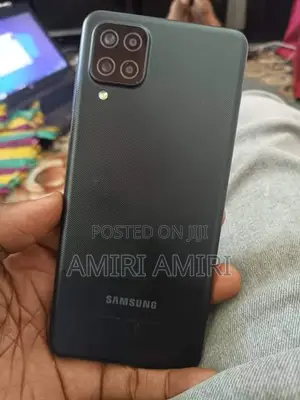 Samsung Galaxy A12 64 GB Black