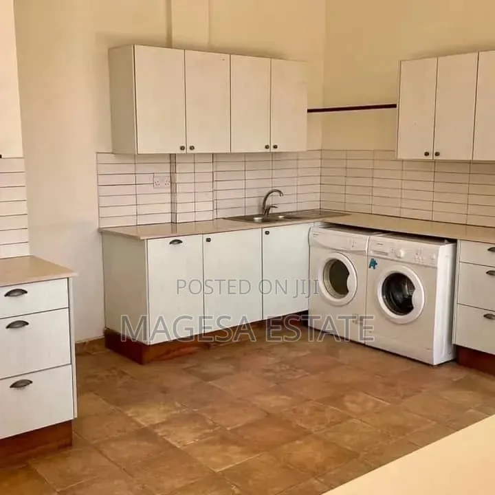Furnished 4bdrm House in Oyster Bay for rent