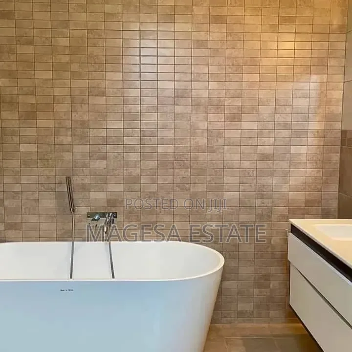 Furnished 4bdrm House in Oyster Bay for rent
