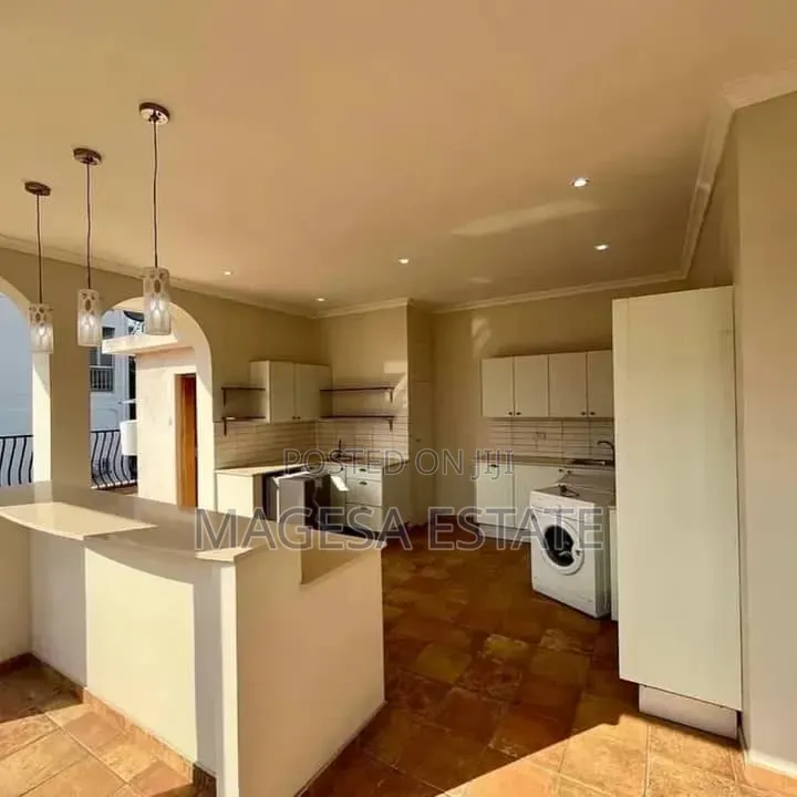 Furnished 4bdrm House in Oyster Bay for rent