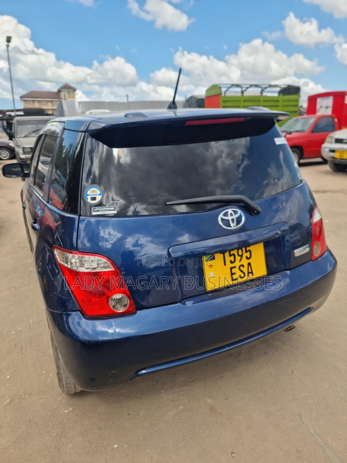 Toyota IST 2006 Blue