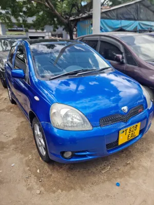 Toyota Vitz 1.5 FWD 5dr 2003 Blue