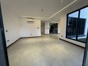 4bdrm Villa in Masaki for rent
