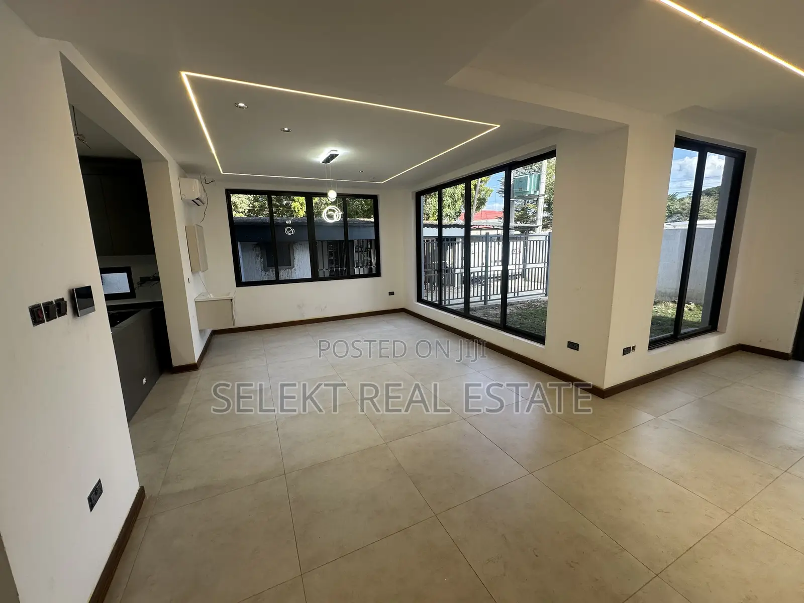 4bdrm Villa in Masaki for rent