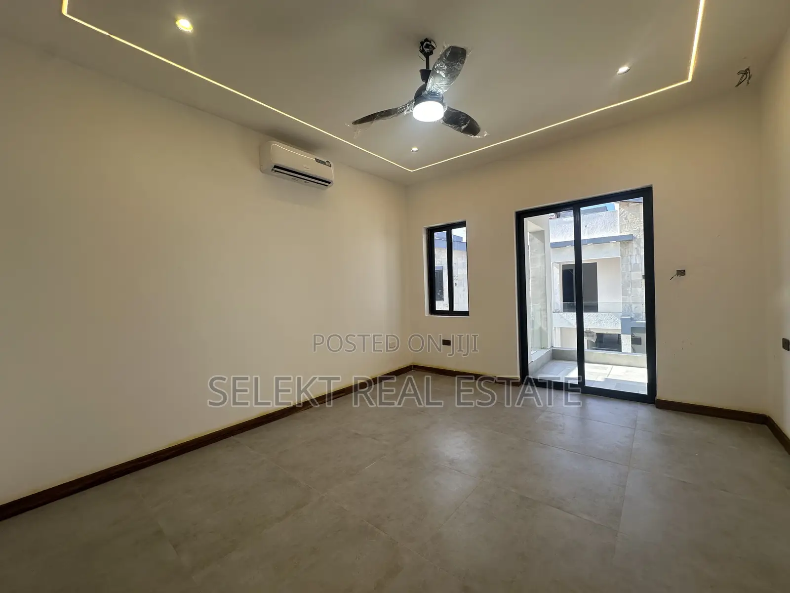 4bdrm Villa in Masaki for rent