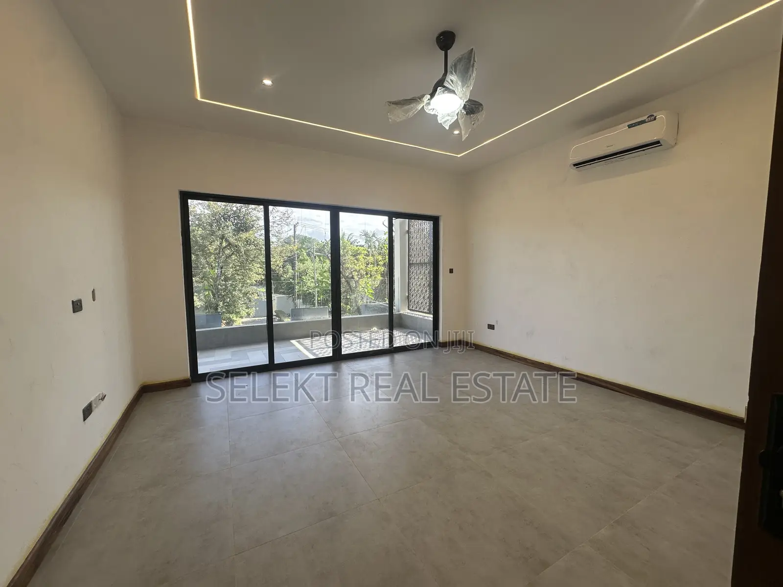 4bdrm Villa in Masaki for rent