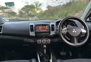 Mitsubishi Outlander 2010 Black