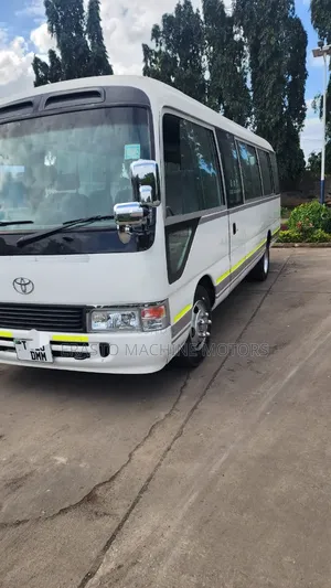 Toyota Coaster 2002