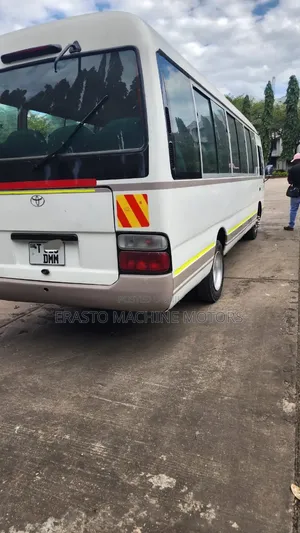 Toyota Coaster 2002