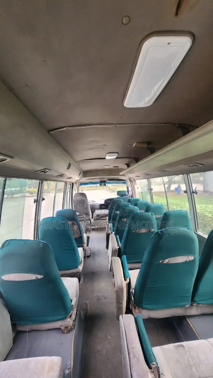 Toyota Coaster 2002