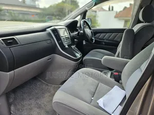 Toyota Alphard 2005 Gray