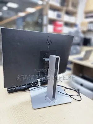 Desktop Computer HP EliteOne 800 G3 8GB Intel Core i5 SSD 256GB