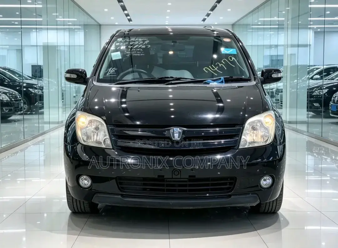 Toyota IST 2004 Black