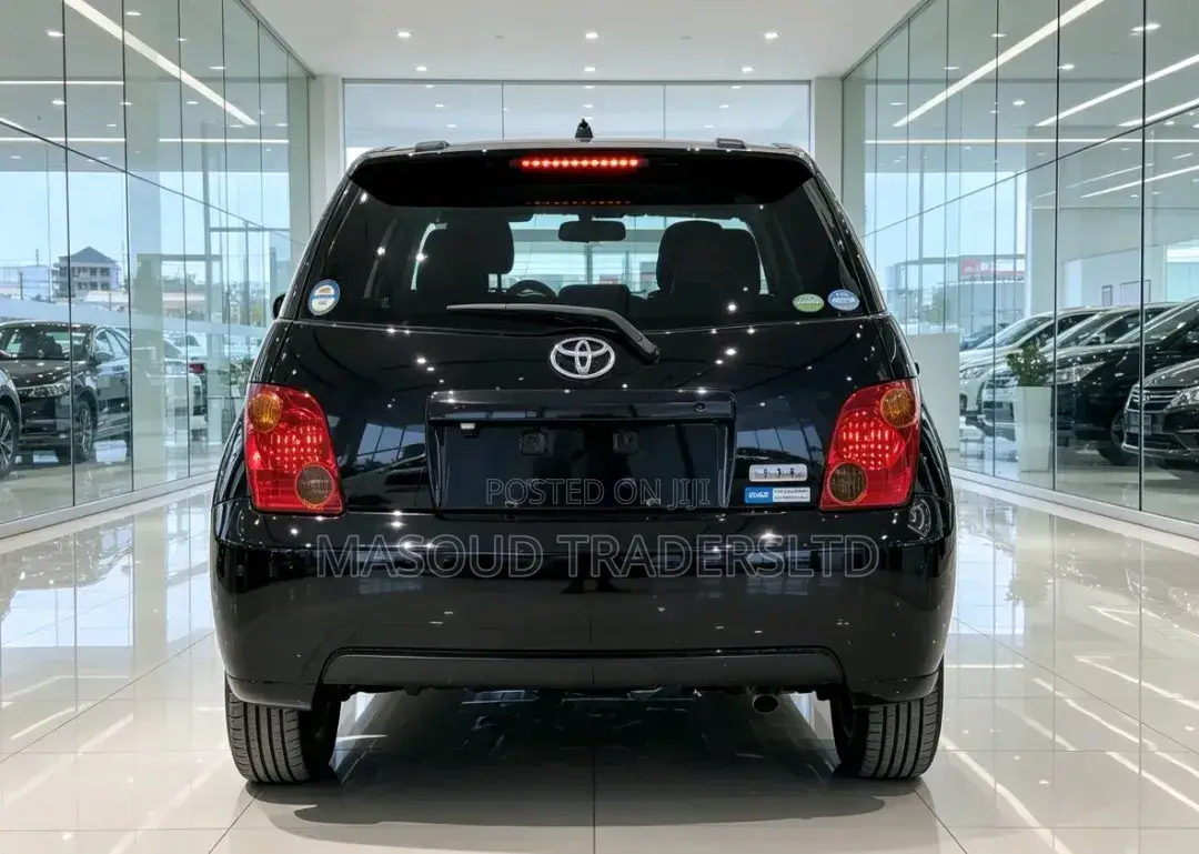Toyota IST 2004 Black