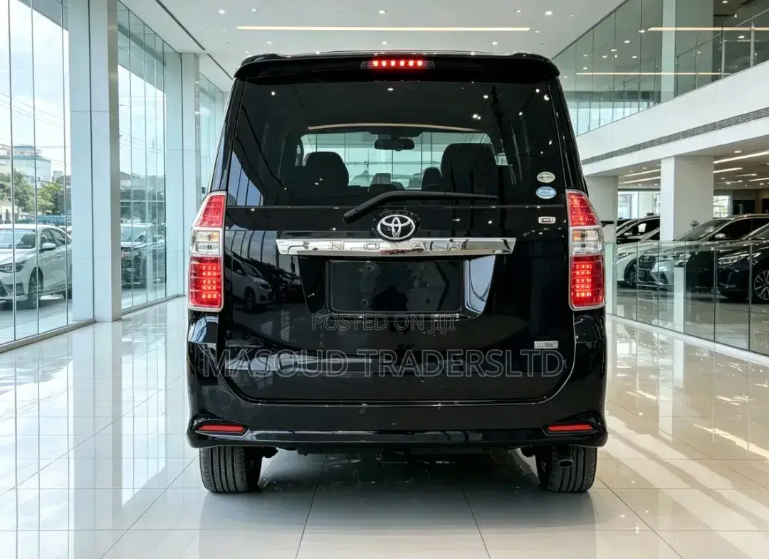 Toyota Noah 2007 Black