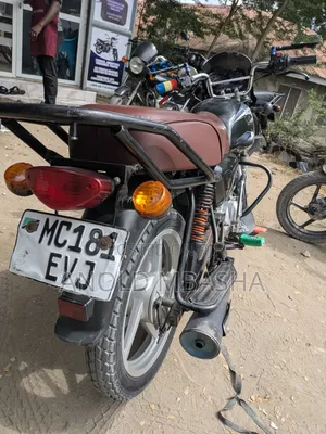 Bajaj Boxer 125 2022 Black
