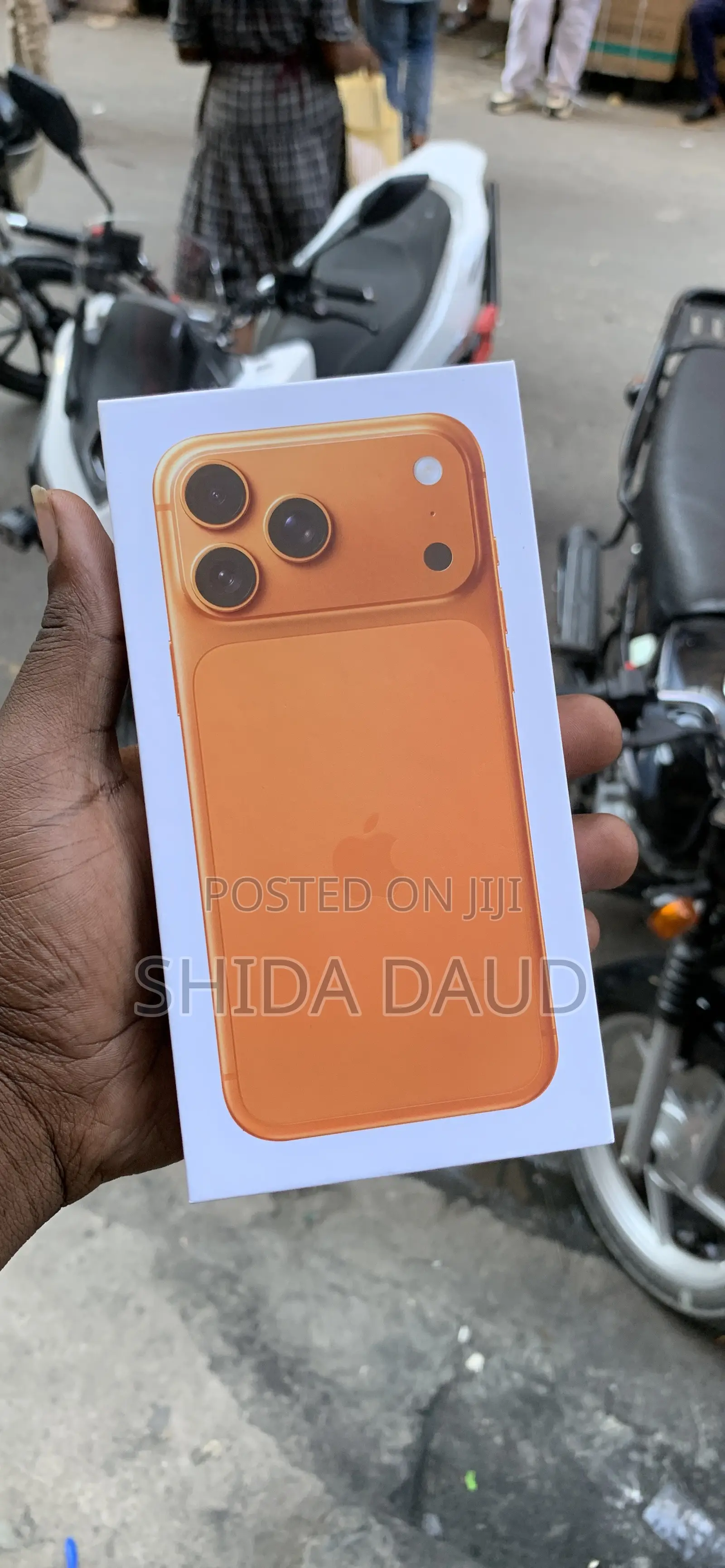New Apple iPhone 17 Pro 256 GB Orange