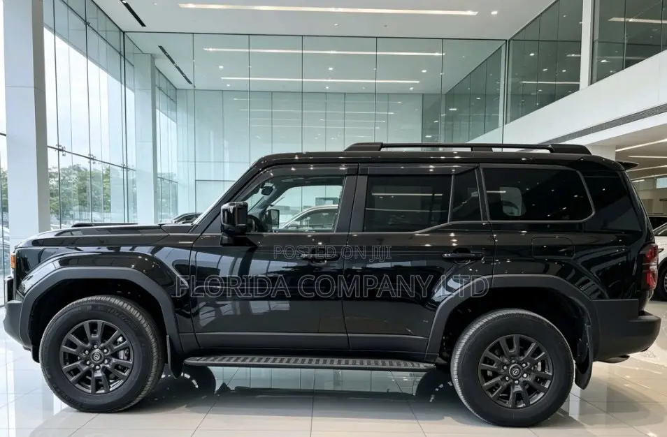 Toyota Land Cruiser 2024 Black