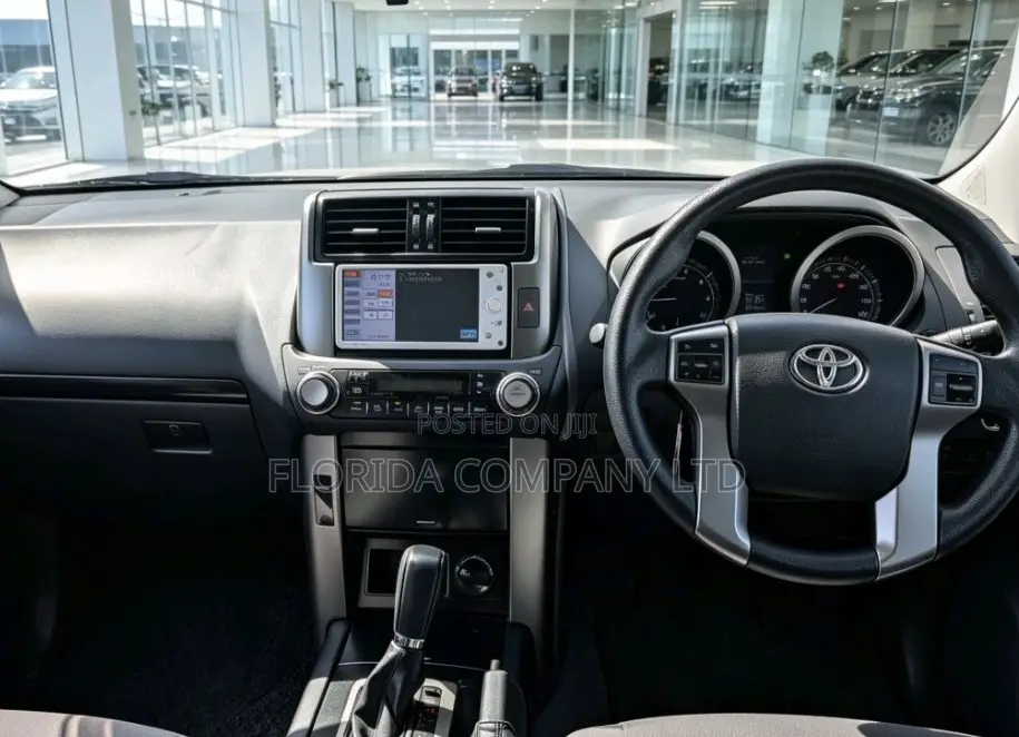 Toyota Land Cruiser Prado 2017 Black