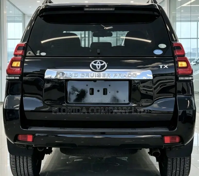 Toyota Land Cruiser Prado 2017 Black