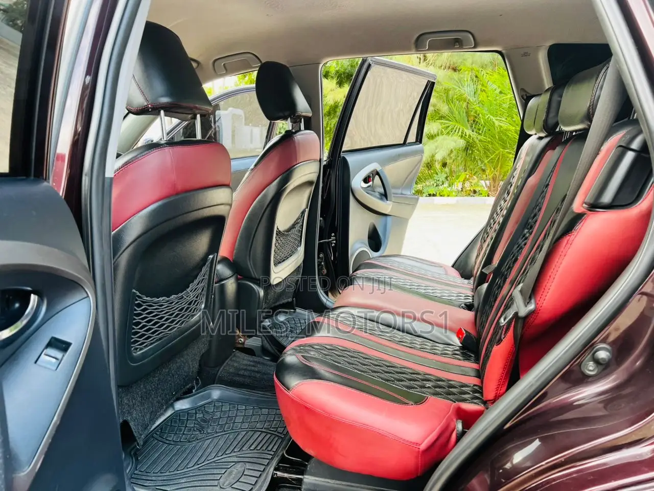 Toyota Vanguard 2011 Burgundy