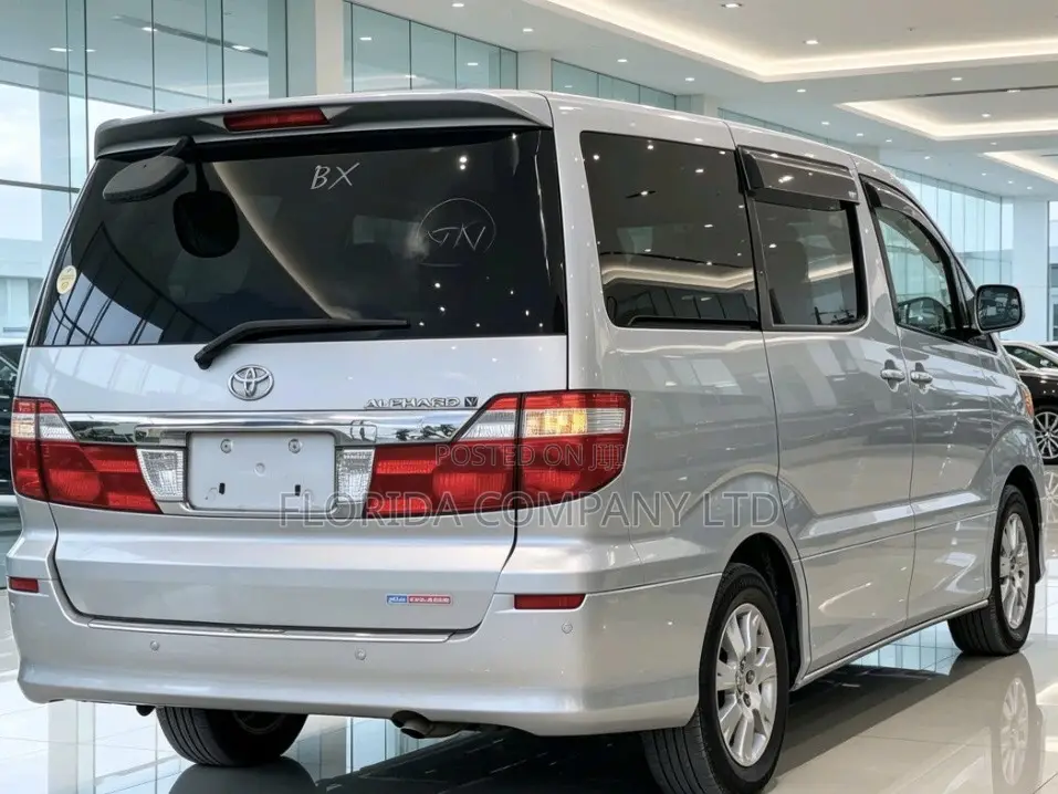 Toyota Alphard 2005 Silver