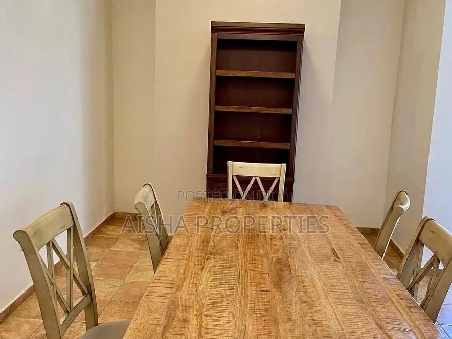 Furnished 4bdrm Villa in Oyster Bay for rent