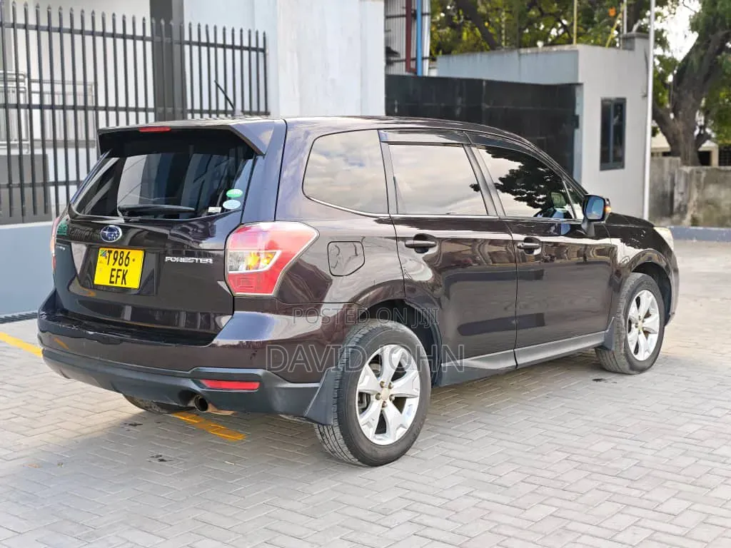 Subaru Forester 2011 Black