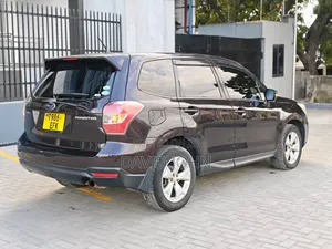 Subaru Forester 2011 Black