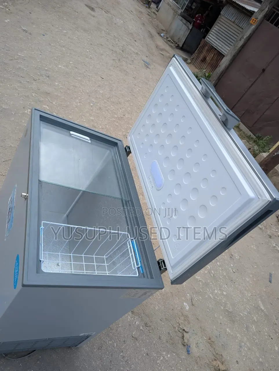 Mr Uk Freezer// Clean