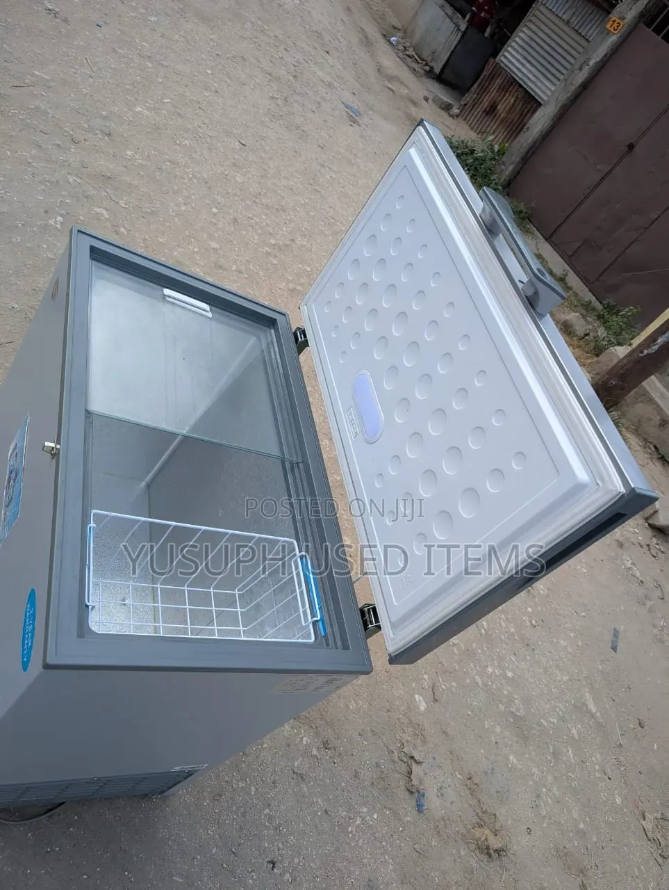 Mr Uk Freezer// Clean