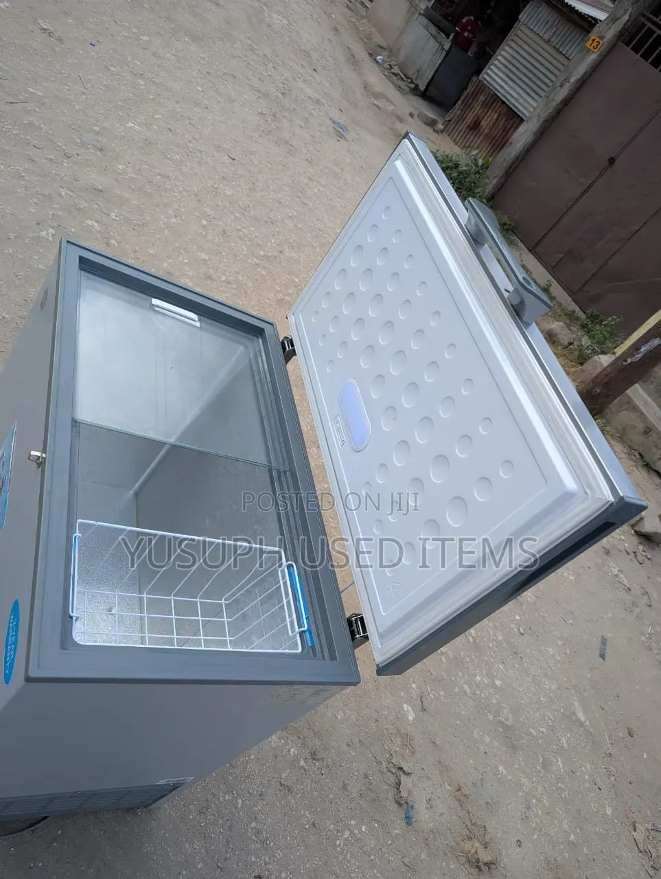 Mr Uk Freezer// Clean