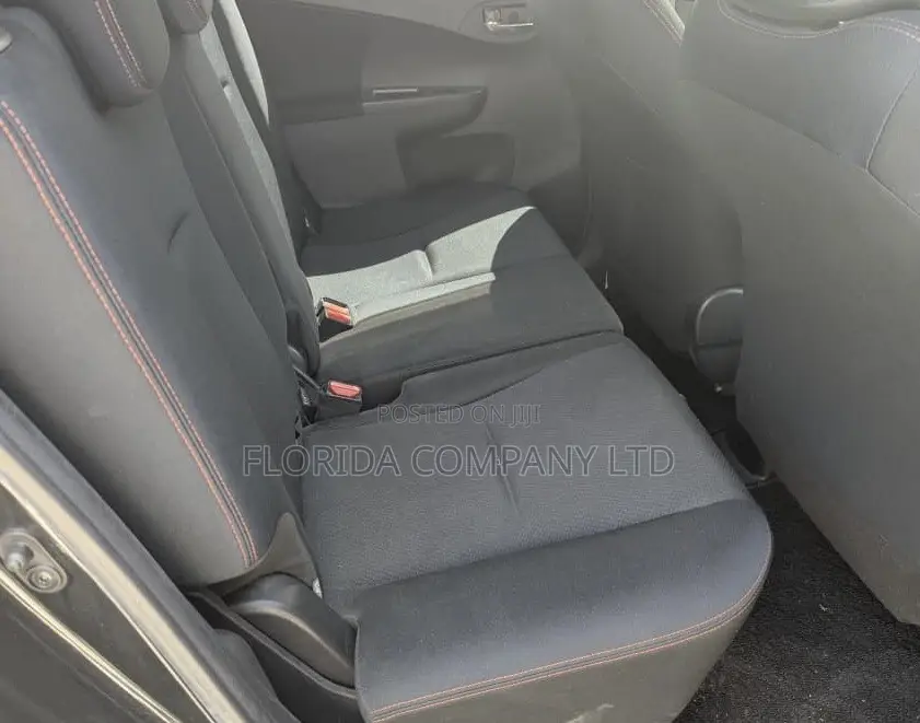 Toyota Ractis 2013 Black