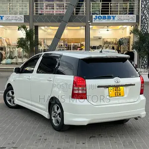 Toyota Wish 2005 White