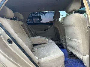 Toyota Allex 2005