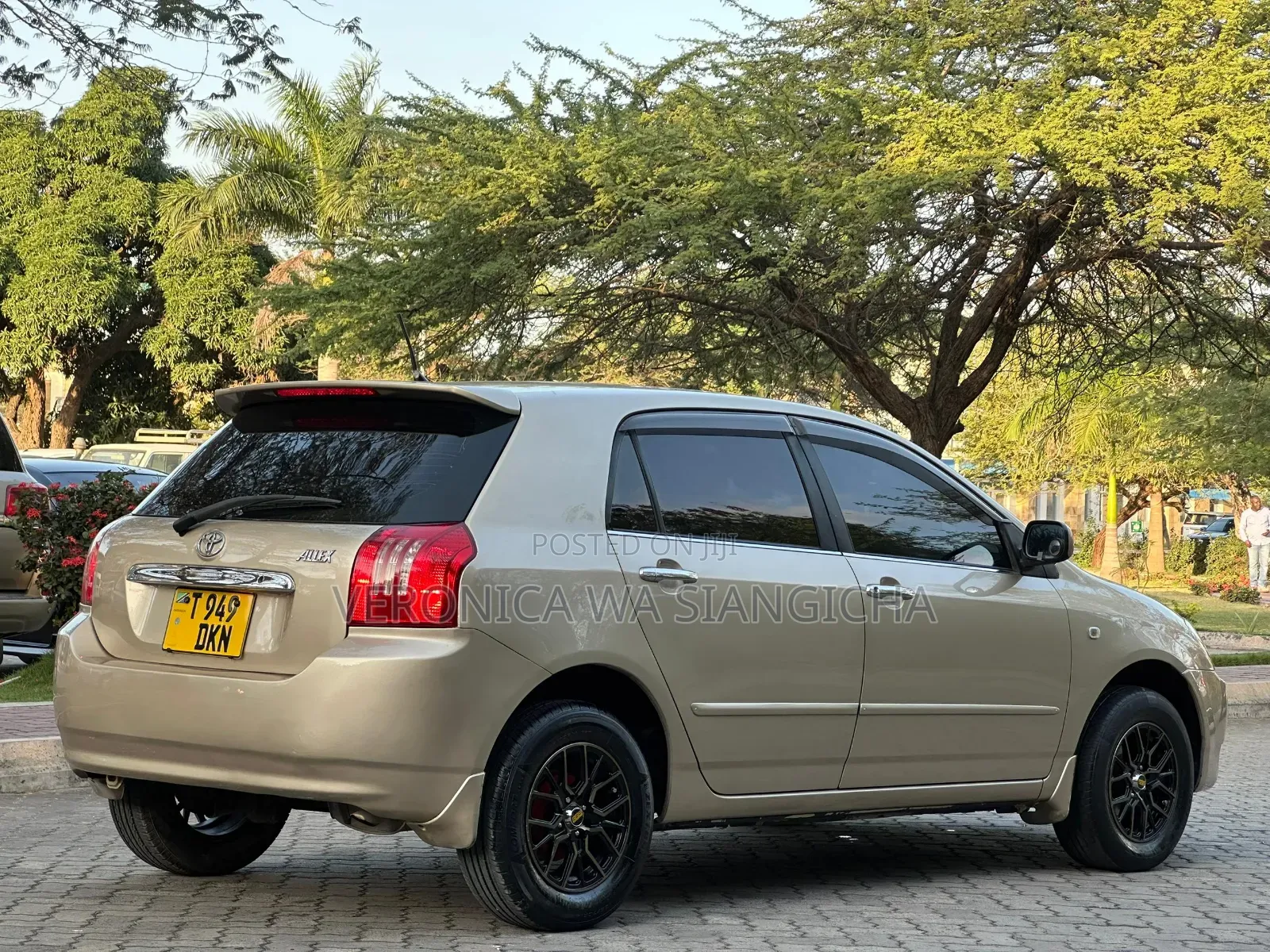 Toyota Allex 2005