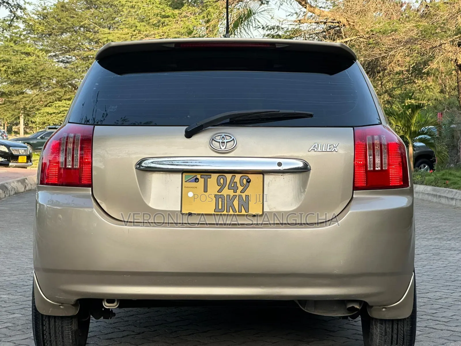 Toyota Allex 2005