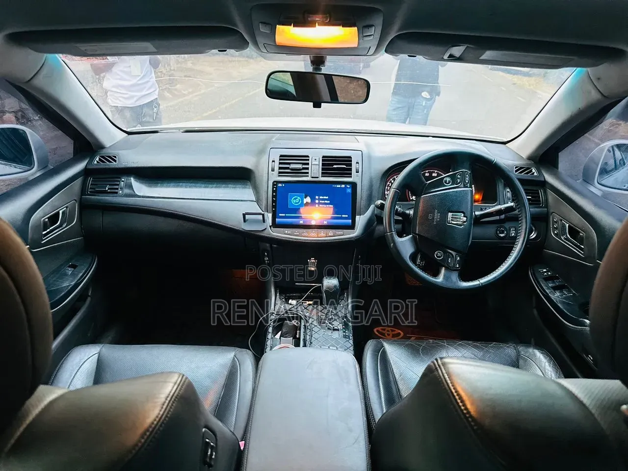 Toyota Crown 2009 White