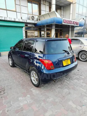 Toyota IST 2003 Blue