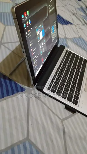 Laptop HP Elite X2 1012 G2 8GB Intel Core i5 SSD 256GB