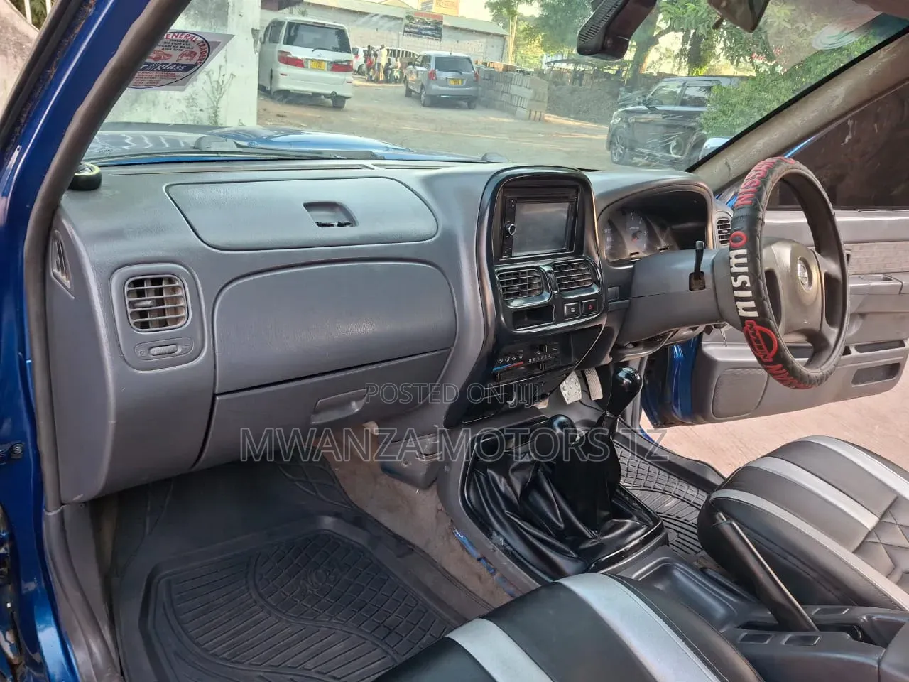 Nissan Hardbody 2008 Blue