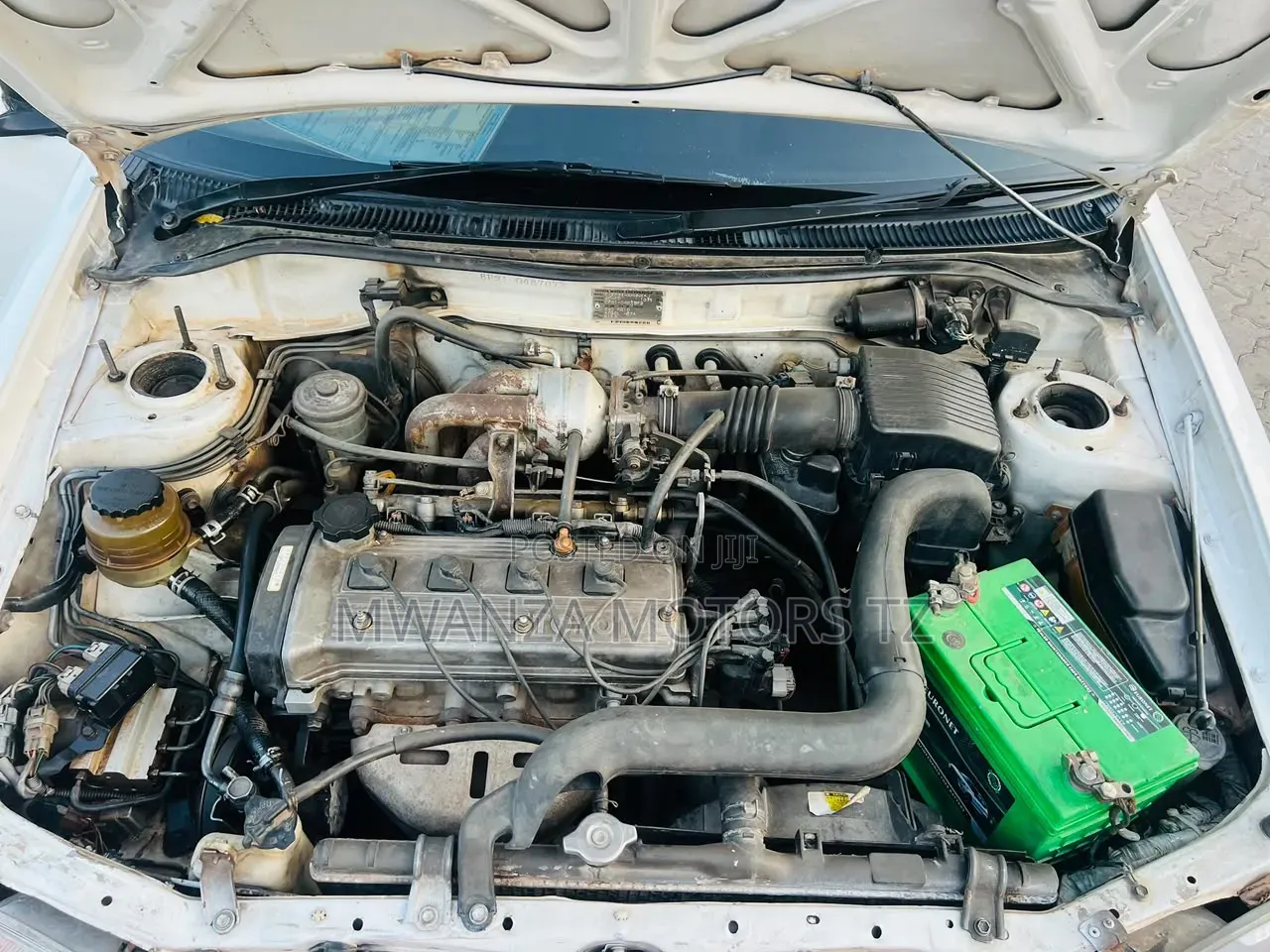 Toyota Starlet 2002 White