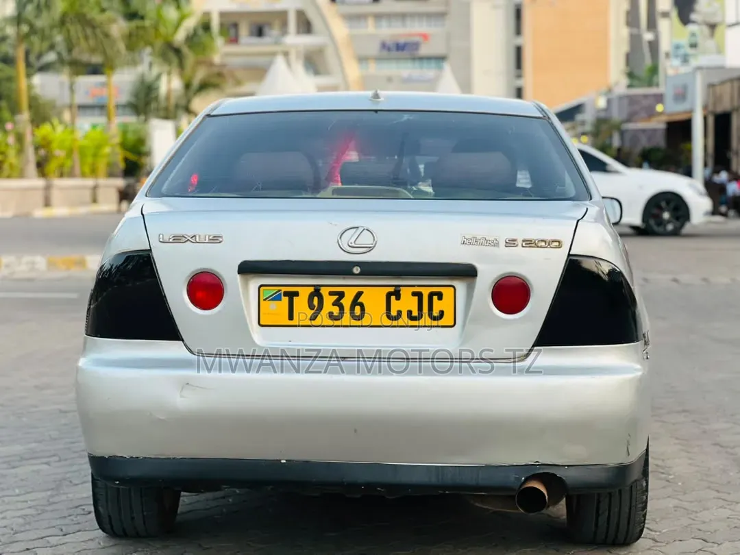 Toyota Altezza 2002 Silver