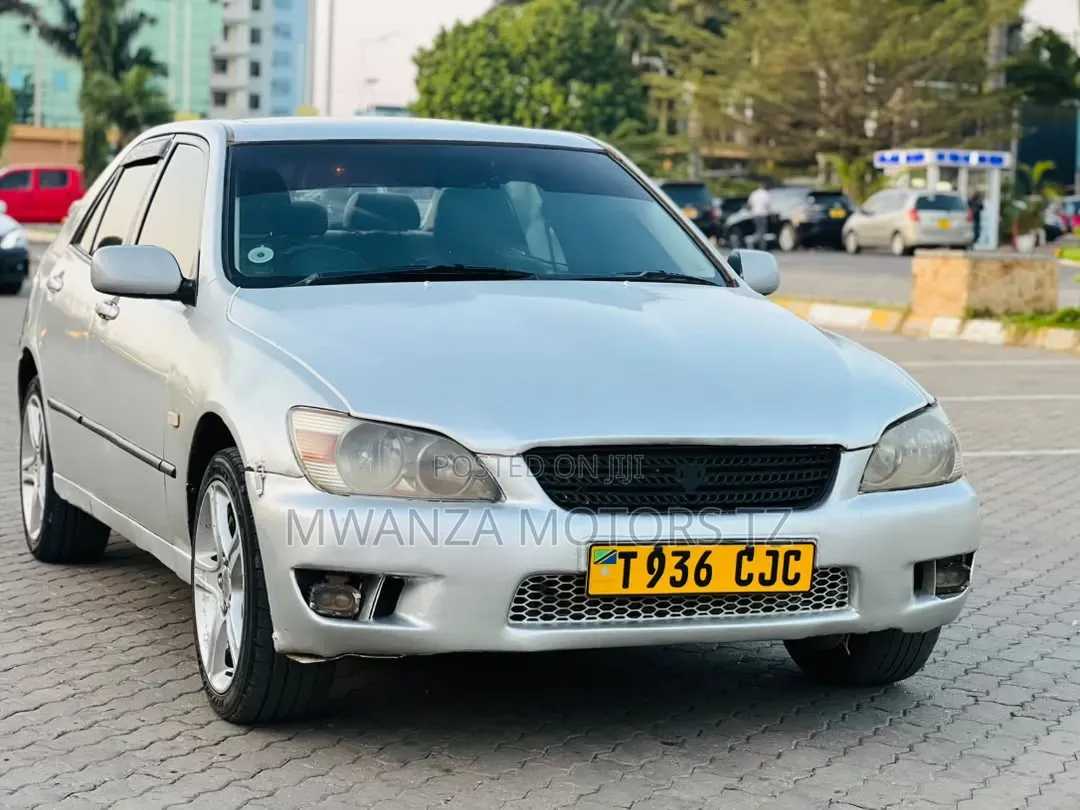 Toyota Altezza 2002 Silver