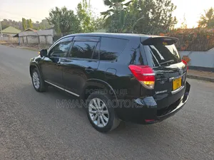 Toyota Vanguard 2011 Black