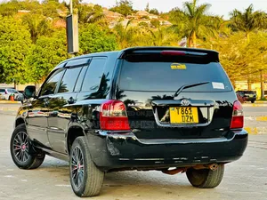 Toyota Kluger 2004 Black