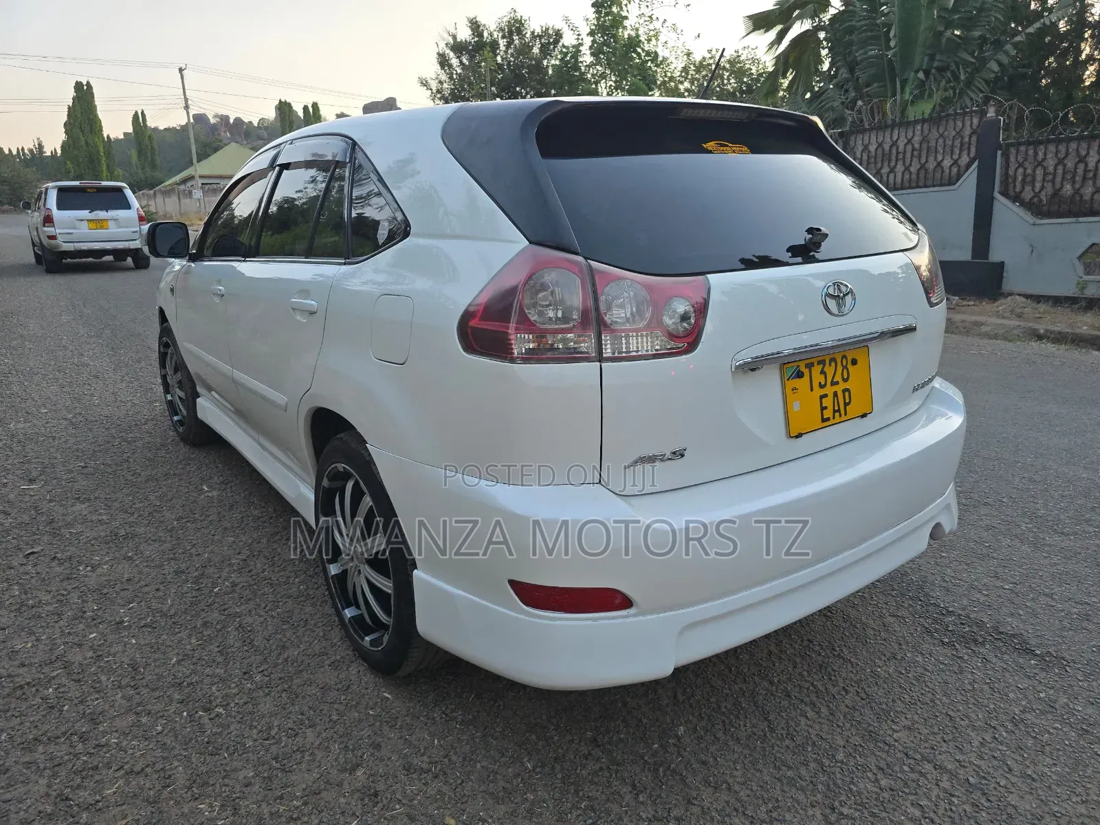 Toyota Harrier 2004 Pearl