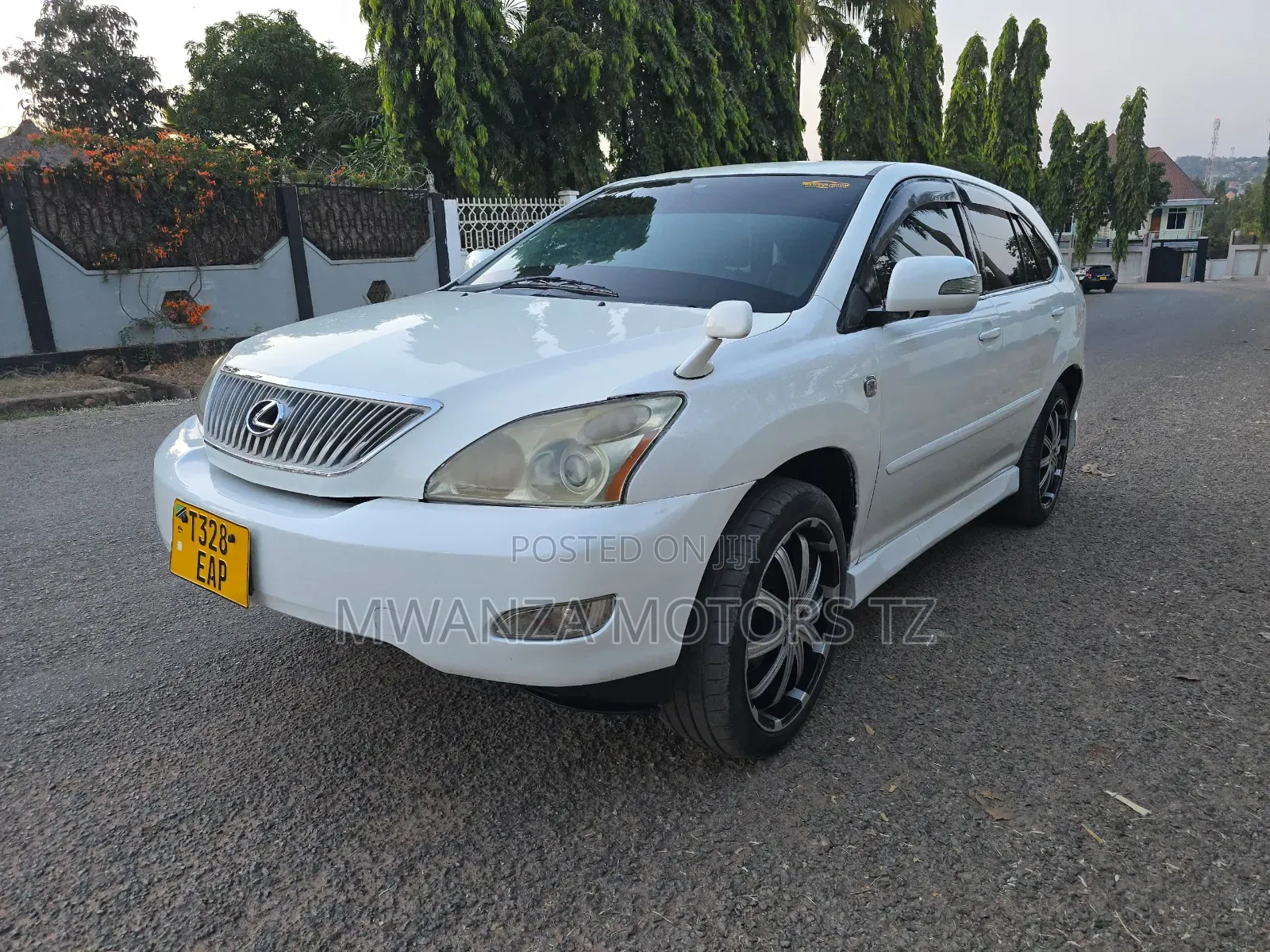 Toyota Harrier 2004 Pearl