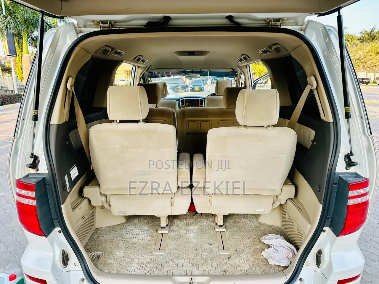 Toyota Alphard 2005 White
